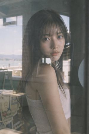 Japanese Idol Reflection Aesthetic